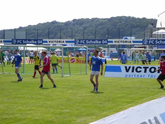 Schalke kickt Turnier 2004 in Sermuth