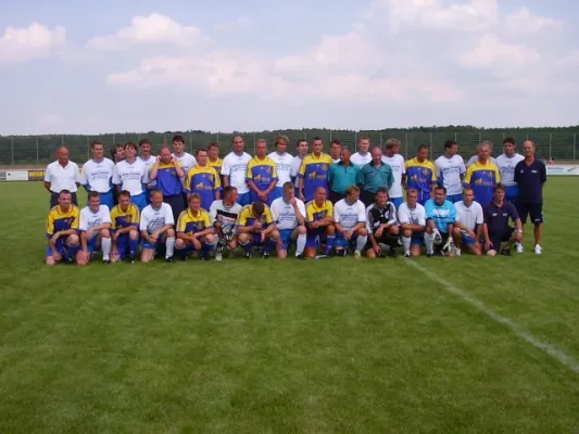 Schalke kickt Turnier 2004 in Sermuth