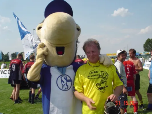 Schalke kickt Turnier 2004 in Sermuth