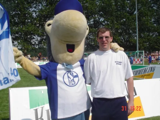 Schalke kickt Turnier 2004 in Sermuth