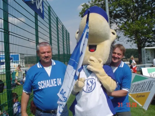 Schalke kickt Turnier 2004 in Sermuth