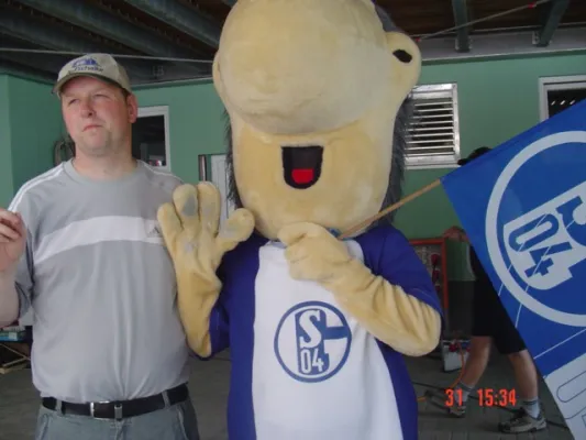 Schalke kickt Turnier 2004 in Sermuth