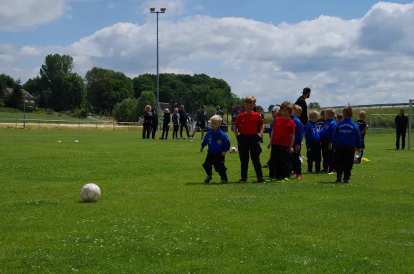 G-Jugend gegen Medizin Zschadraß 17.06.2017