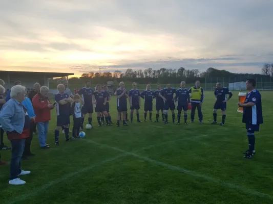 12.04.2024 SV Eintracht Sermuth AH vs. SV Medizin Zschadraß AH